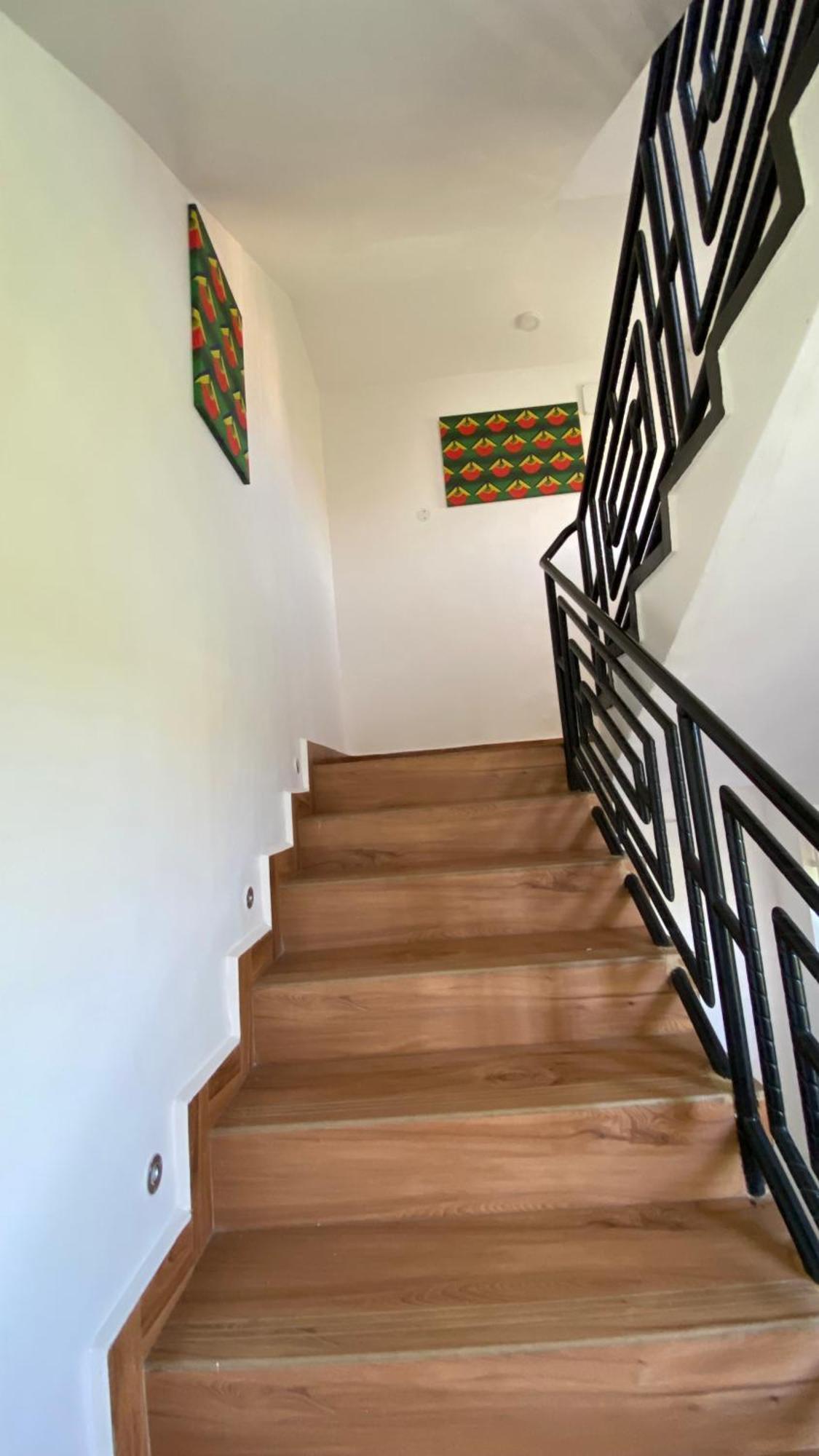 Hotel Nimaro Courts Entebbe Esterno foto